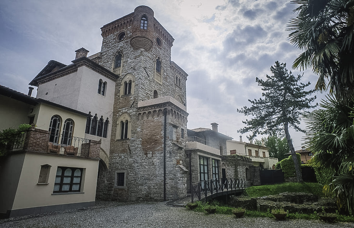Castello Canussio for civil weddings in Cividale
